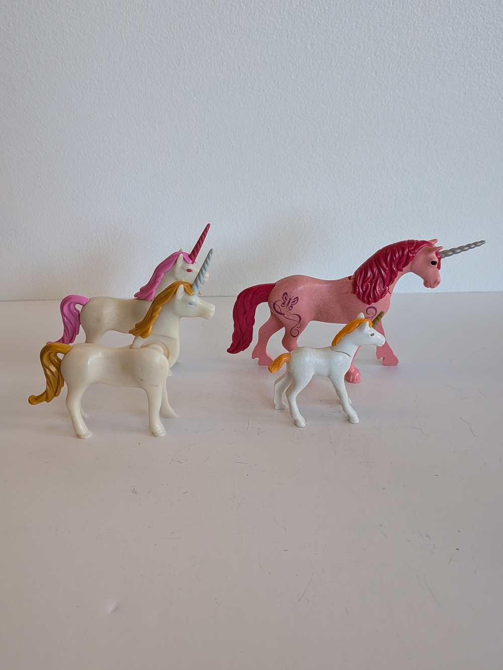 Playmobil Unicorn Lot Of 4 Toy Figures Pink, Cream, White with Gold & Pink Manes